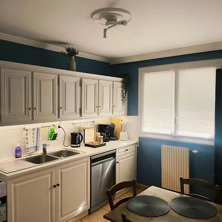 Appartement 3 Bedrooms Private Parking *